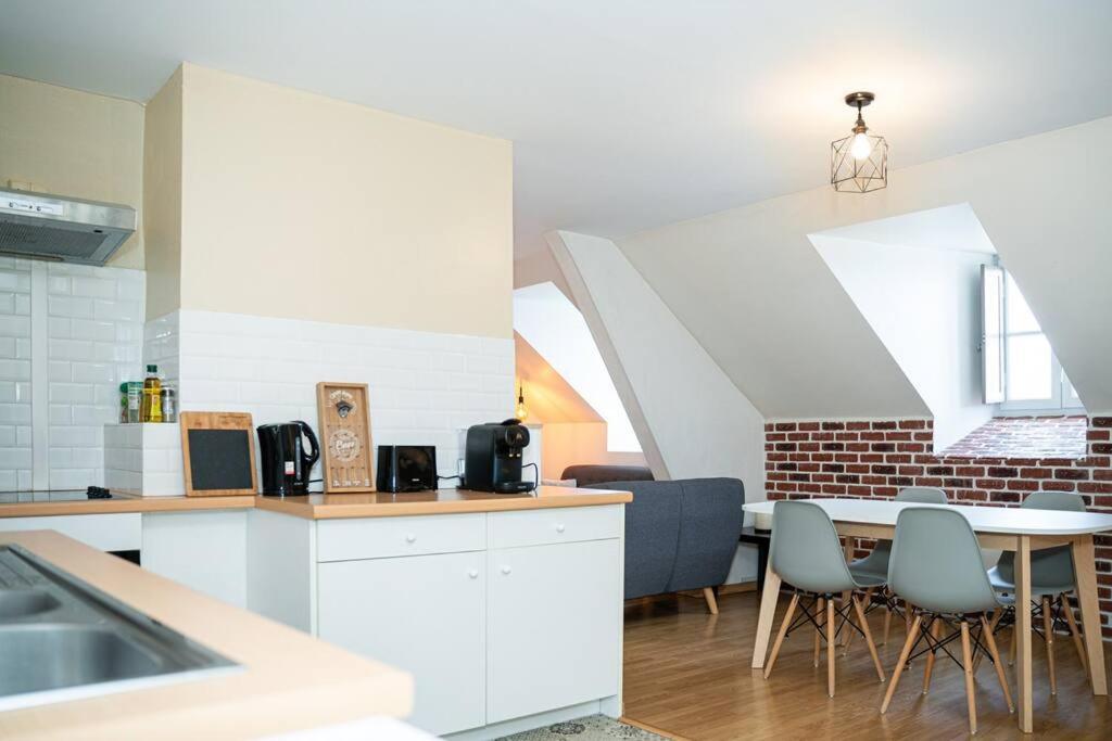 New Place Gramont-Proche Chateau Apartment Pau Bagian luar foto